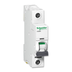 Schneider Electric (A9F54106) Thermal Magnetic Circuit Breaker, 6A, 1 Pole