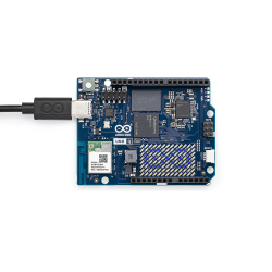 Arduino UNO Q Single Board Computer – QRB2210/STM32U585, 4GB RAM, ARM Cortex-A53/M33F